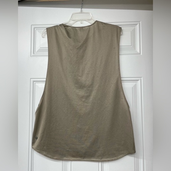 Lululemon Men’s LAB Grid Mesh Terra Cosmos Training Tank - Picture 11 of 12